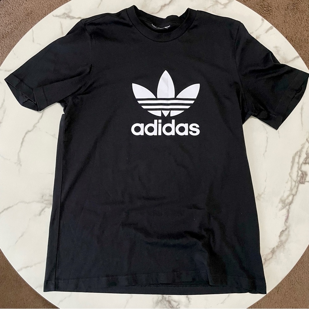 Adidas crew neck T-shirt
